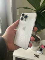 iPhone 13 Pro 256GB Cracked Back