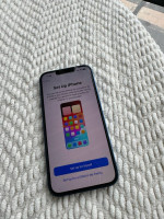 Like New iPhone 13 Blue 128 GB (UNLOCKED) 5G