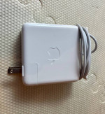 Apple 85W MagSafe 2 Power Adapter for MacBook Pro with Retina display