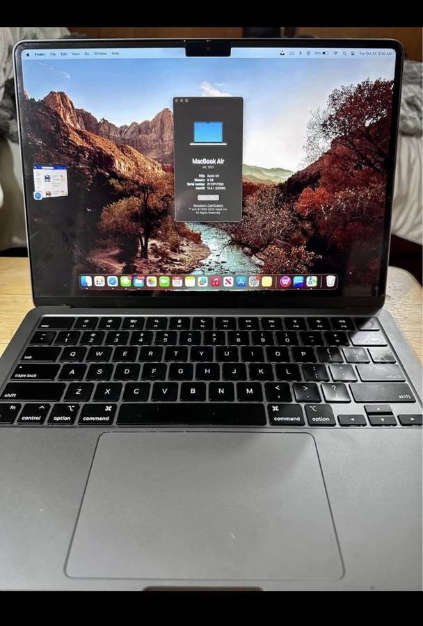 MacBook Air M2 (2022)