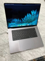 MacBook Pro M1 Max 16" 64GB 1TB with free software