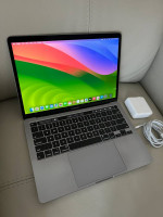 MacBook Pro 13" 2.3GHz i7 32GB 1TB 2020 model