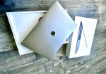 MacBook Pro (15-inch)