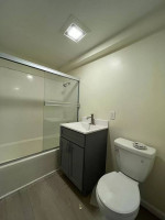 */Entire light-filled 2B/1B apartment AVAILABLE