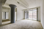 Desirable location, 2 bed 2 bath, extraordinary views! Make it yours