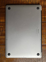 Apple MacBook Pro 15" Mid 2015 - i7 2.5 16GB 512GB