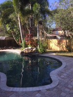3/2 Pool Home In Pinellas Park