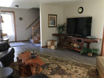 Beautiful Spacious Howard Duplex Available March