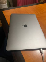Macbook Pro 16inch 1TB, Intel i9 2019