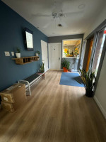 Falls Church professional office - rent incl. utilities