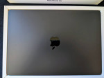 MacBook Air 15" M2 - 256GB SSD/8GB Memory - Midnight *PRISTINE*