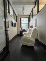 Stop! FIFTH AVE OFFICE SPACE