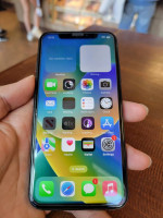 Iphone x //// unlock // 89% battery health