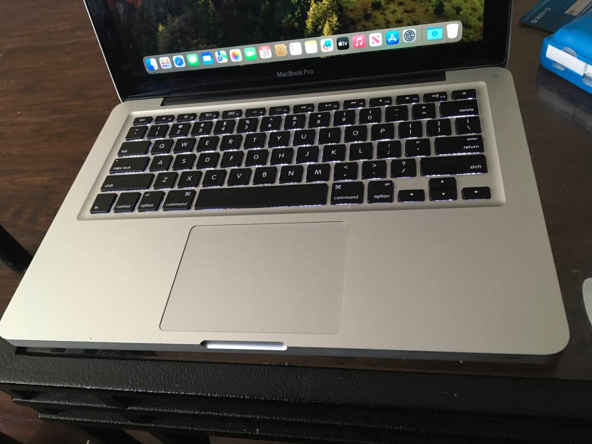 MacBook Pro 13 i5 16gb 750gb HD 2012