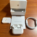 AirPods Pro (2nd generation) with MagSafe Charging Case (USB‑C)