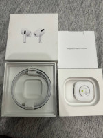 Perfect Condition Genuine Apple AirPods First Generation