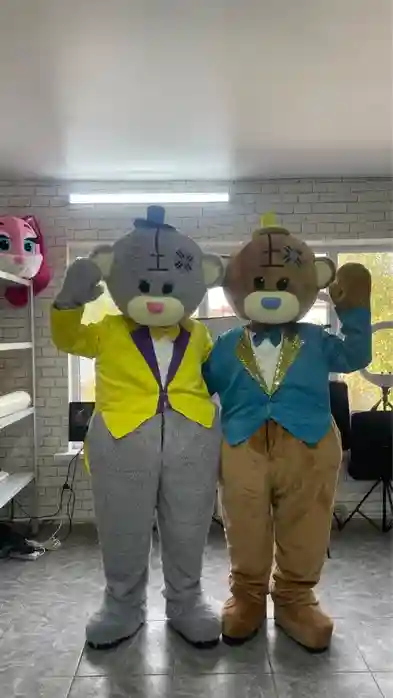 Costume rental