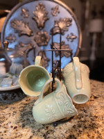 Mug Rack & 4 Mugs