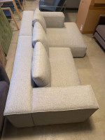 Brand New $6500 Moe’s RHF Sectional Sofa Chaise / Modular Modern