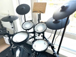 Roland TD-17 Drum Set+ Extras *Like New*
