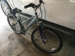 LADIES OR MENS SCHWINN TRAVERSE 26" BEACH OR STREET BIKE