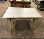 Farm Table and 4 chairs - like New