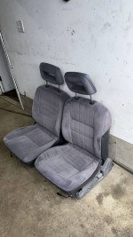 NISSAN HARDBODY SEATS