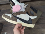 Nike air jordan 1 high OG x travis scott