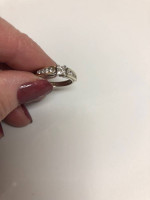 Greenberg’s platinum and 14K white gold
