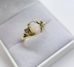 10KT Yellow Gold Opal Ring