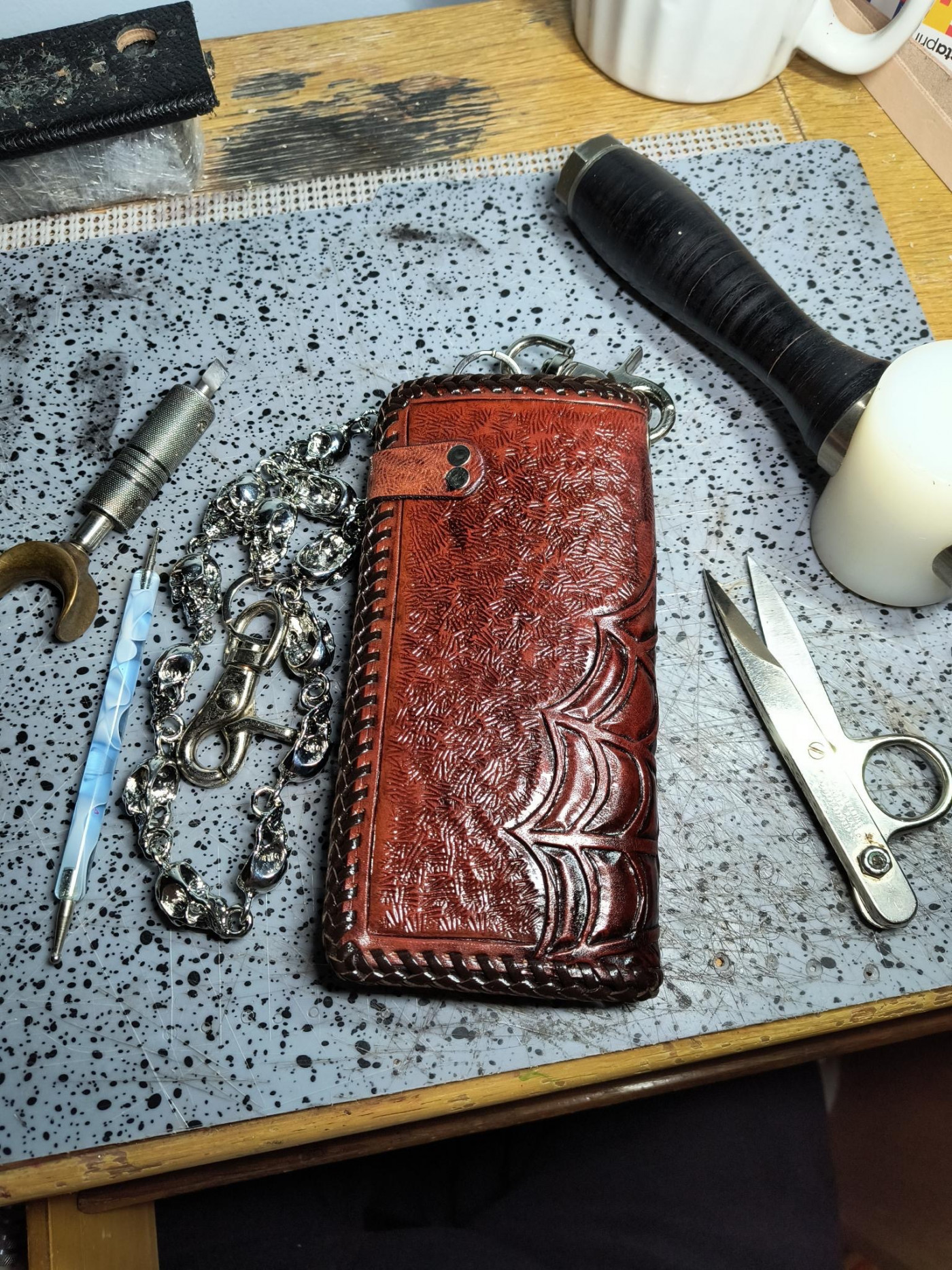 Handcrafted Leather  Wallet – Skull & Web Design