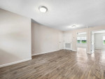 3 bedrooms 2 Baths