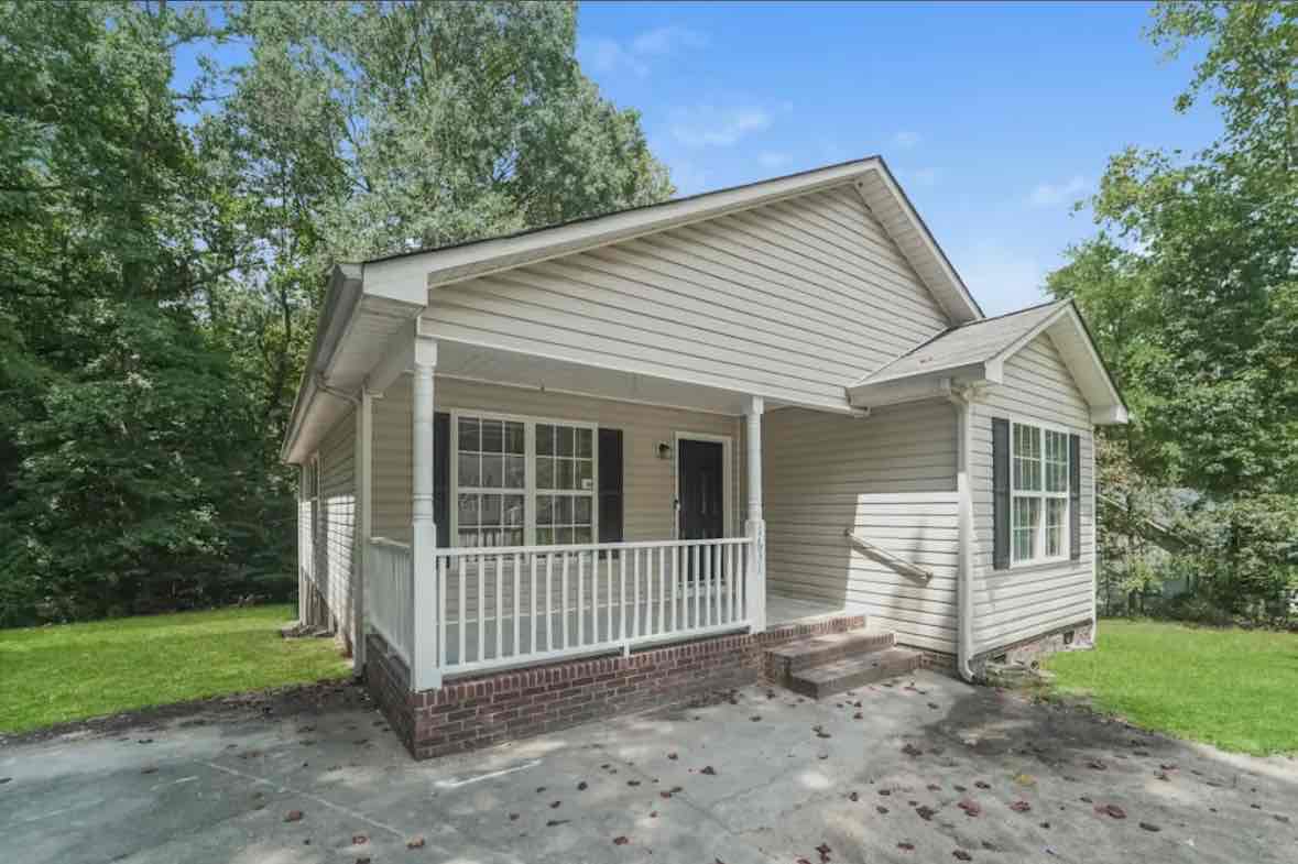 3bed 2bath Available for immediate move in