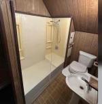 2 bedroom and 1 bathroom house for rent located at 4413 Woburn Ave #UP, Cleveland, OH 44109