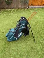 Full Titleist golf set with stand bag