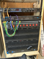 Soundboard Audio Rack Yamaha Reverberator MotoMidi dbx ADJ Livewire