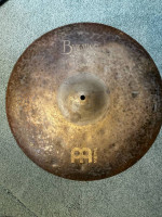 Meinl Byzance Extra Dry and Classics Custom Dark Cymbals for Drum kit