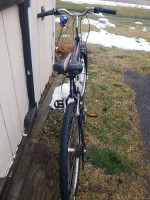 Reconditioned Trek 800 Sport Mountain Bike w/19.5" frame