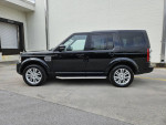 2016 Land Rover LR4 HSE 4WD in black, showcasing luxury features and sleek design.
