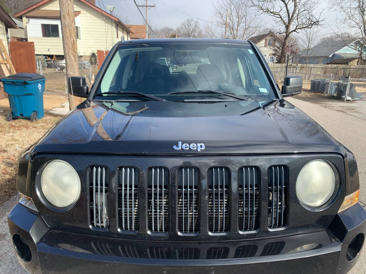 2009 Jeep Patriot Sport FWD 73,000 mi