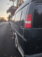 2003 GMC Savana 100,000 mi
