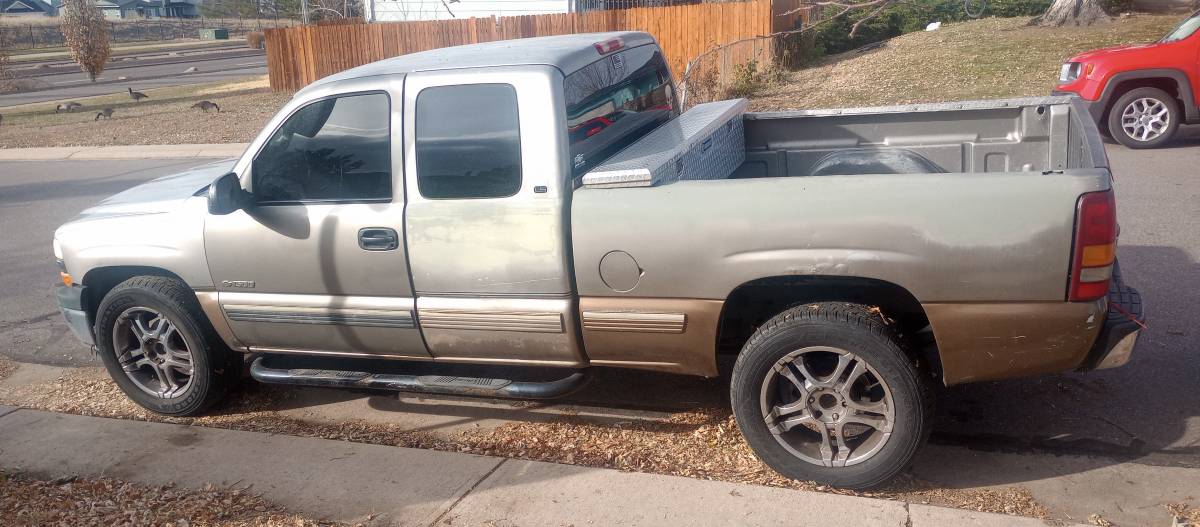 2000 Chevrolet Silverado 1500 149,000 mi