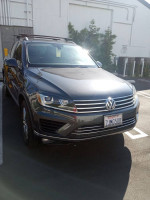 2015 Volkswagen Touareg 146,000 mi