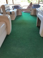 2011 Sun Tracker Party Barge 21.8ft