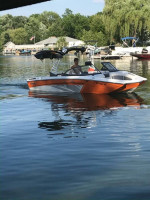 Tige R20 Wakesurf Boat
