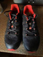 Solomon Ladies Womens Hiking Trail Running Shoes Sz. 8.5 NEW