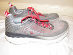Men's HOKA One One Bondi 6 Gray Running Shoes, Sz. 10.5~MINT