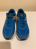 Nike Air Max Running Shoes /Sneakers Size 3.5 Youth