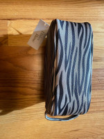 New Daisy Rose Cosmetic Travel Bag (Grey Zebra)