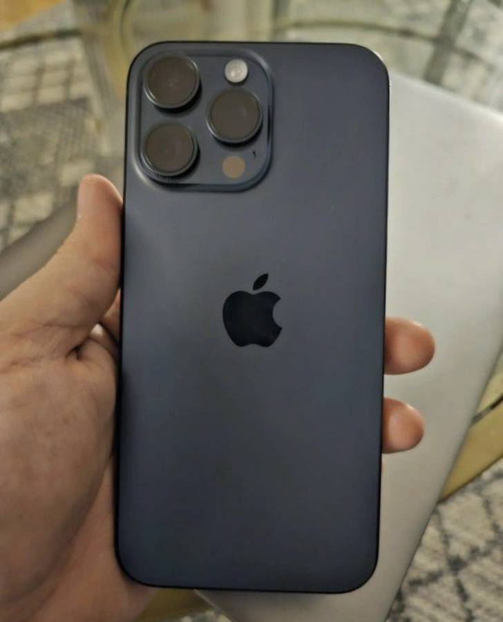 iPhone 15